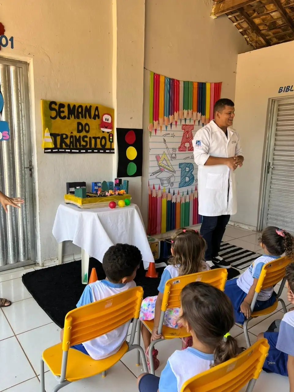 Palestra sobre Prevenção de Acidentes de Trânsito na Escola Tomaz Cardoso