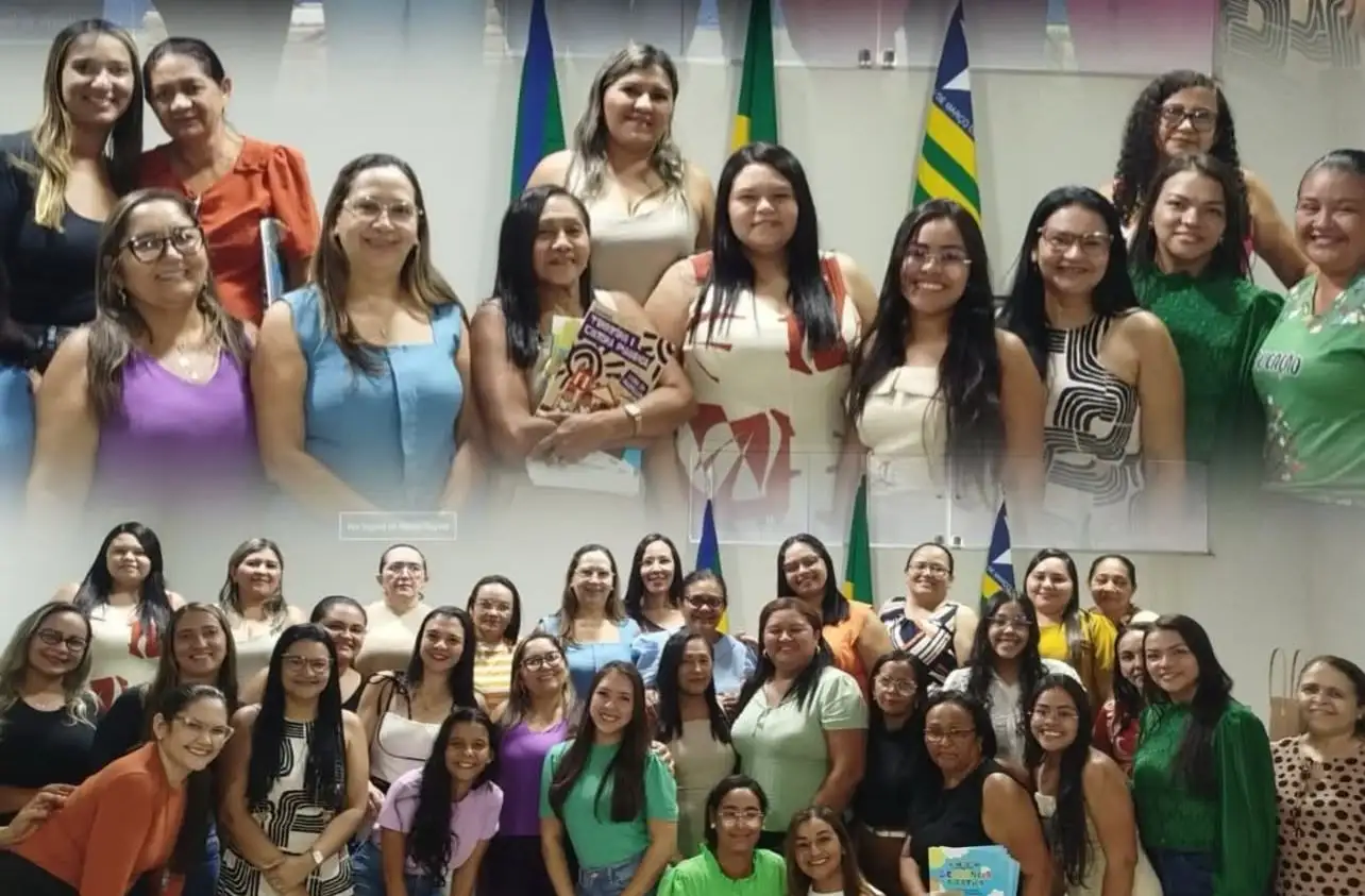 Educação fortalece rede municipal com entrega de materiais pedagógicos e apoio à alfabetização .