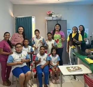 Ação do Programa Saúde na Escola (PSE) na Escola Antônio de Assis Fortes .