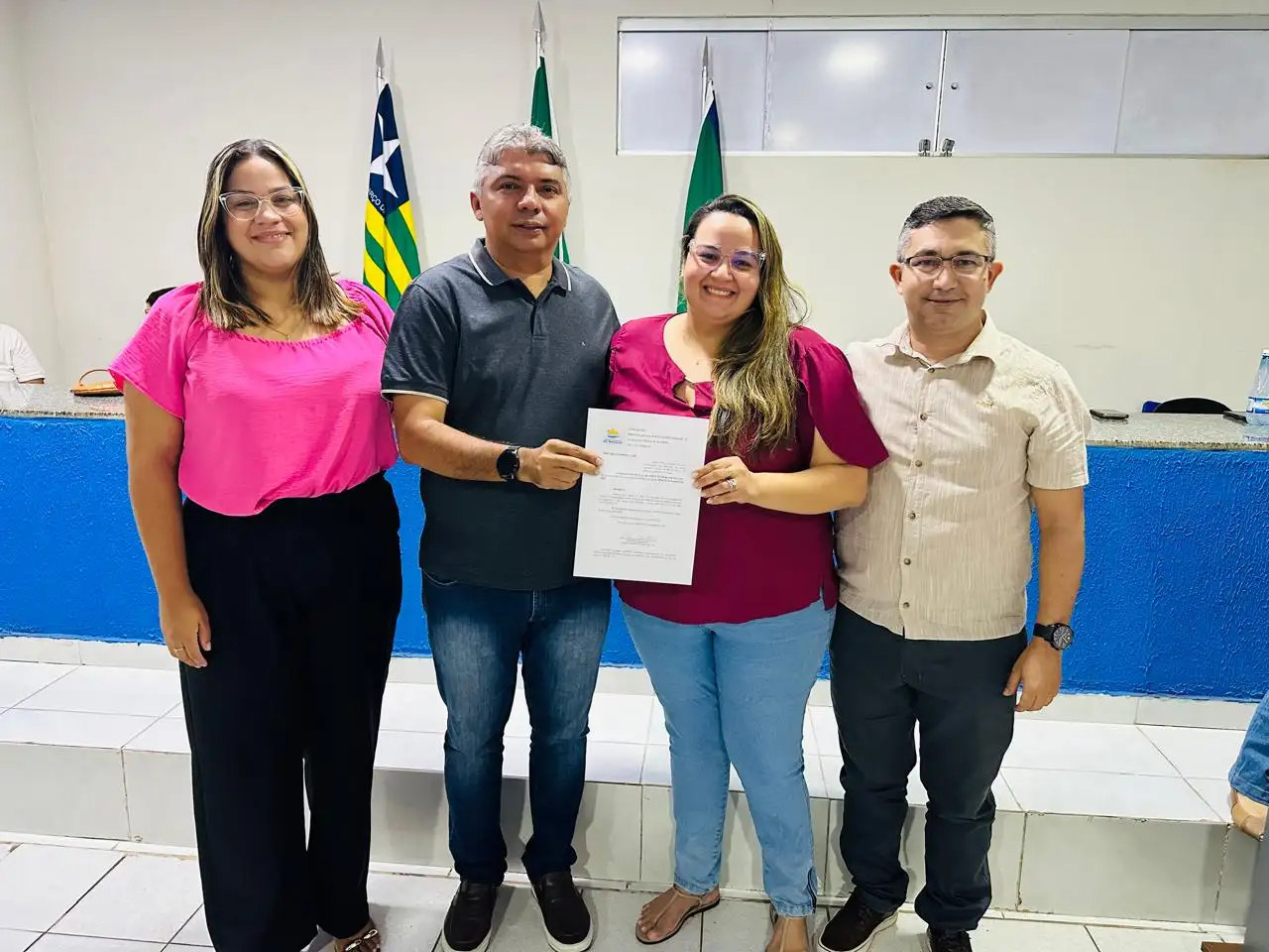 Foto 10 – 📄 Entrega de Portarias aos Profissionais da Saúde 👩⚕️👨⚕️